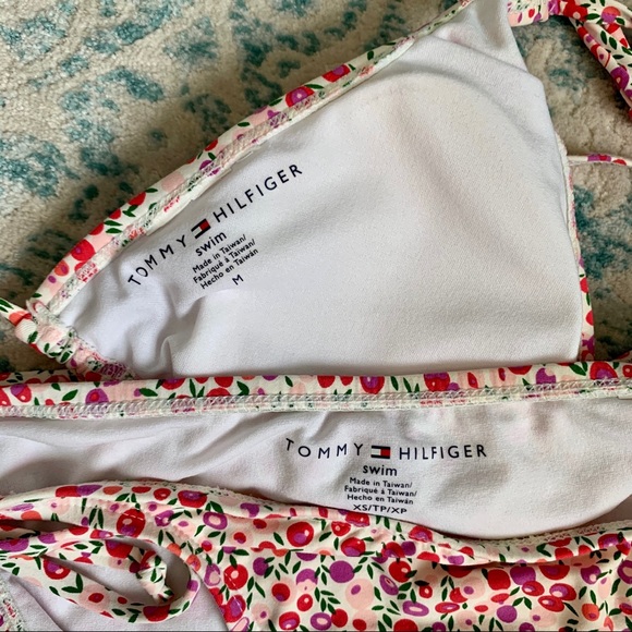 🌼🌸👙 Floral Pattern String Bikini 👙 🌸🌼 - Picture 6 of 6